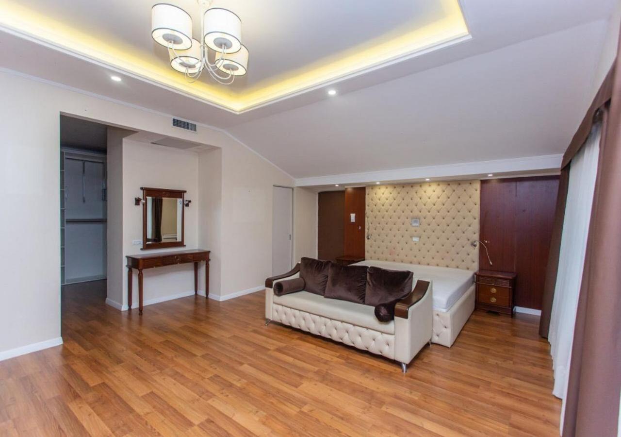 Hotel Olsi Chişinău Chambre photo