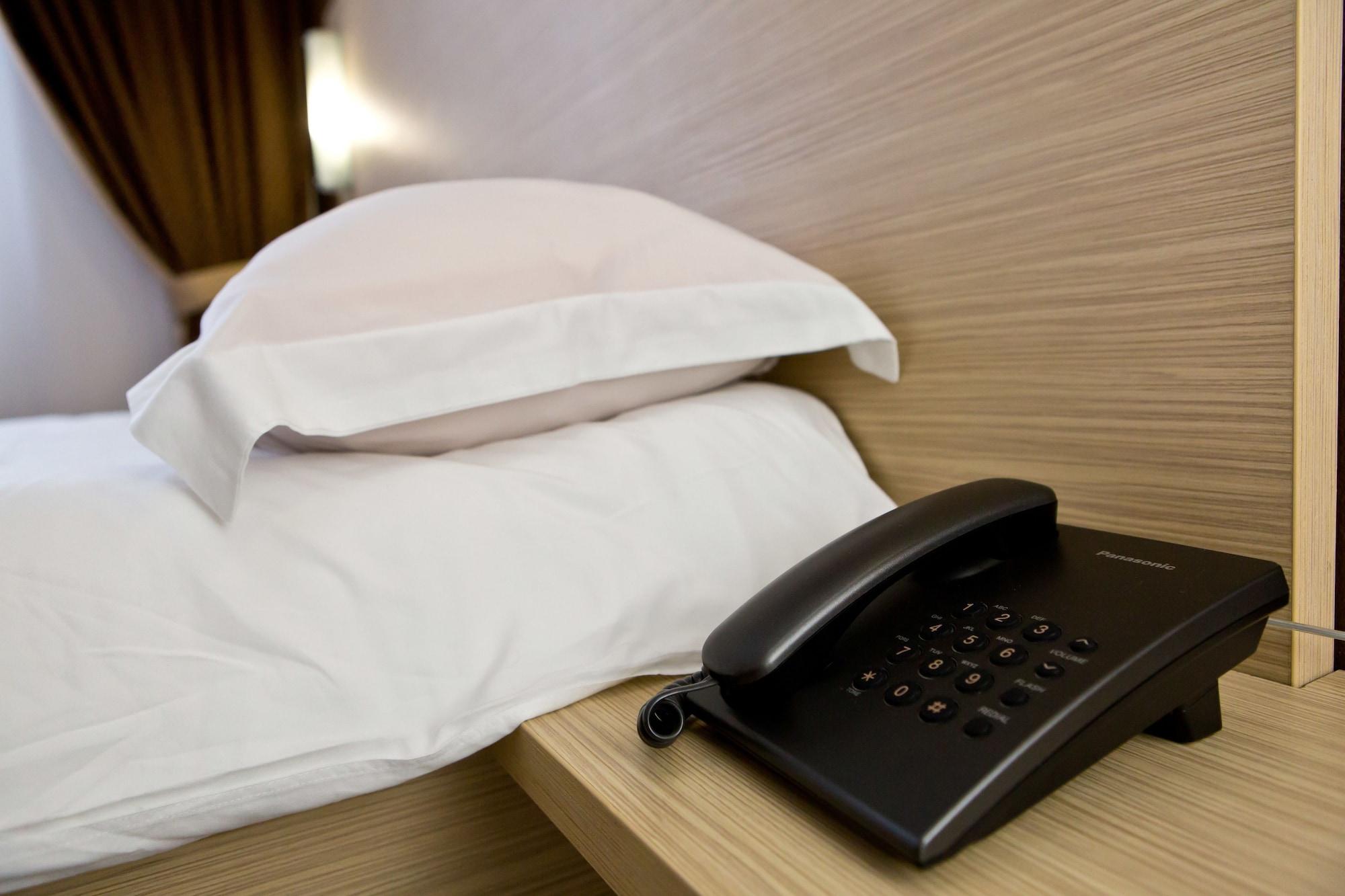 Hotel Olsi Chişinău Extérieur photo