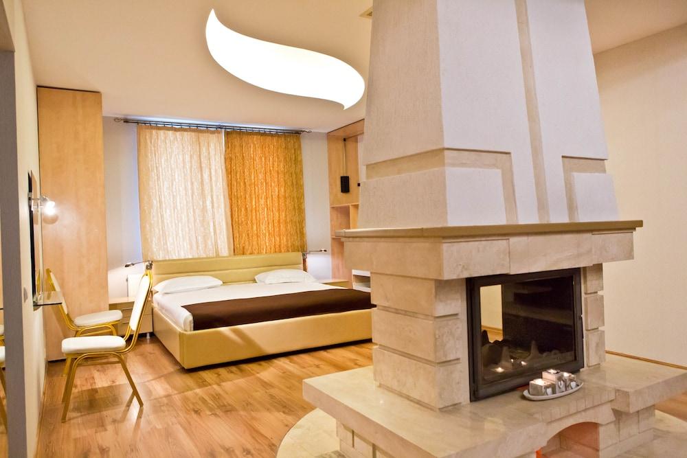 Hotel Olsi Chişinău Extérieur photo