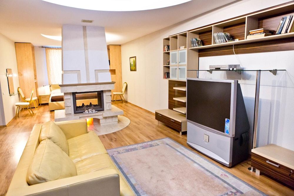 Hotel Olsi Chişinău Extérieur photo