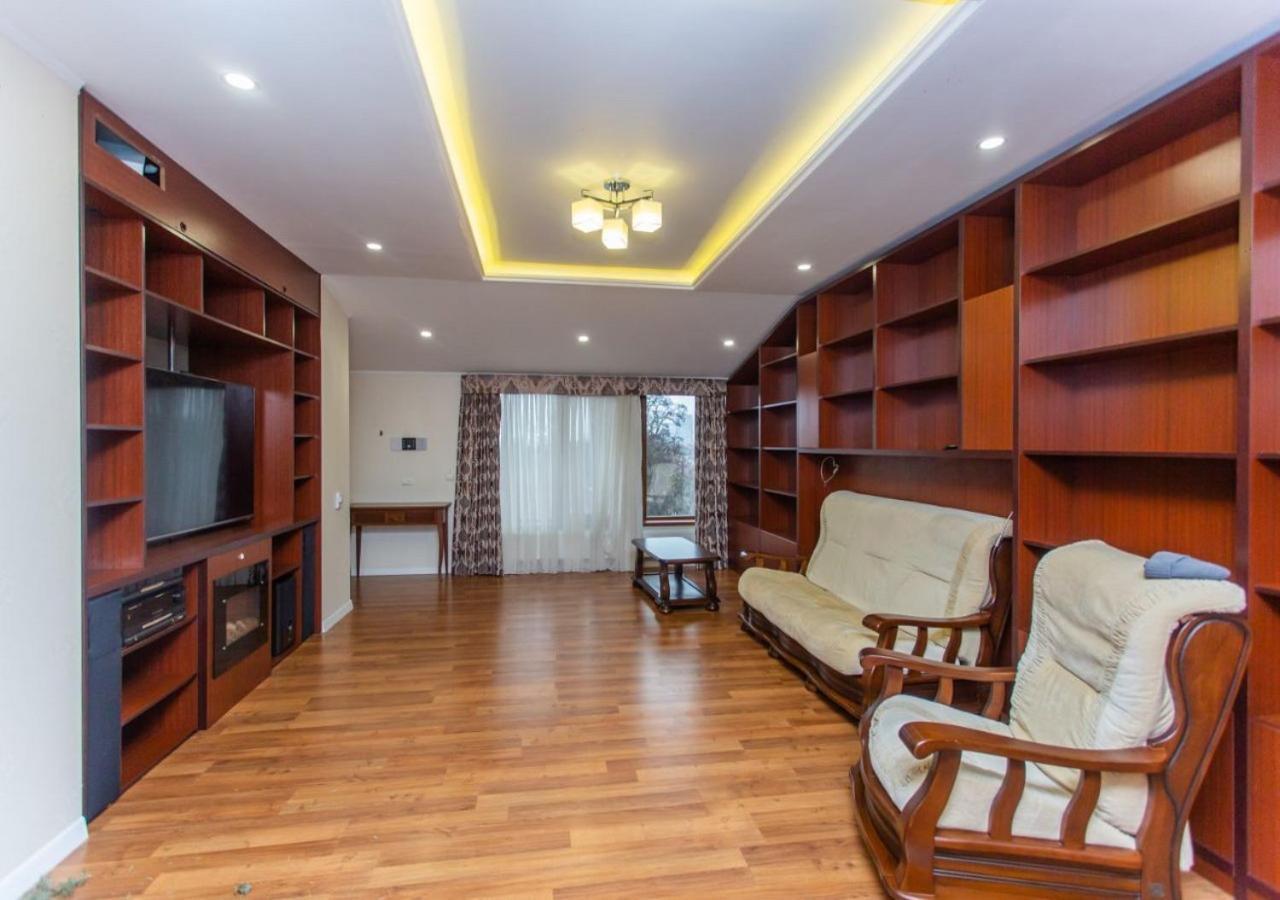 Hotel Olsi Chişinău Chambre photo