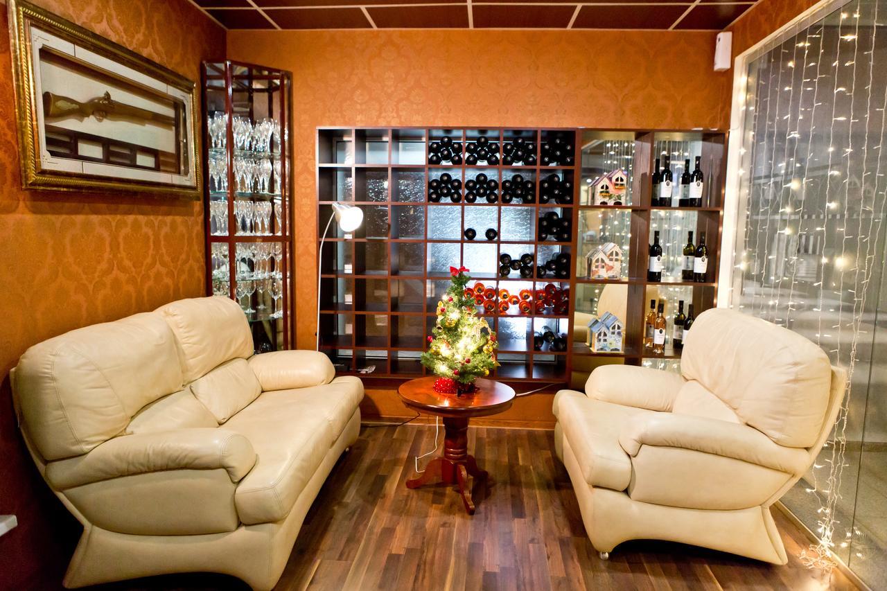 Hotel Olsi Chişinău Extérieur photo